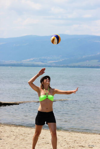 Volley beach 8
